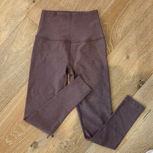 Beyond Yoga brown Purple Leggings size XS